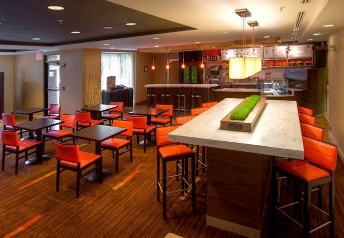 Courtyard By Marriott Danbury Hotel Exterior photo